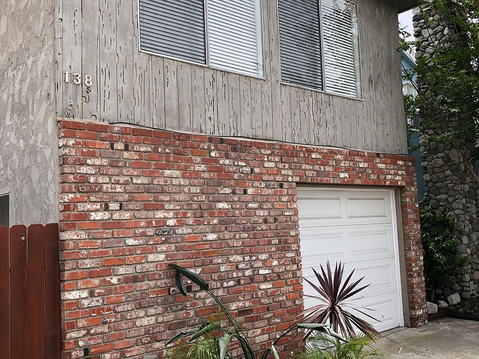 2nd image of 138 10th St APT A