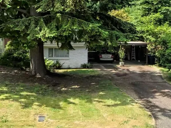 3747 136th Avenue SE, Bellevue, WA 98006