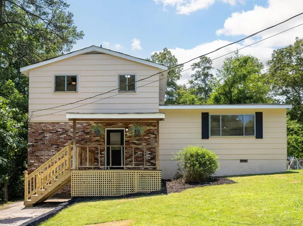 137 N Hidden Valley Rd, Rossville, GA 30741