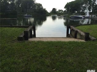 4075 Paradise Point Rd, Southold, NY 11971