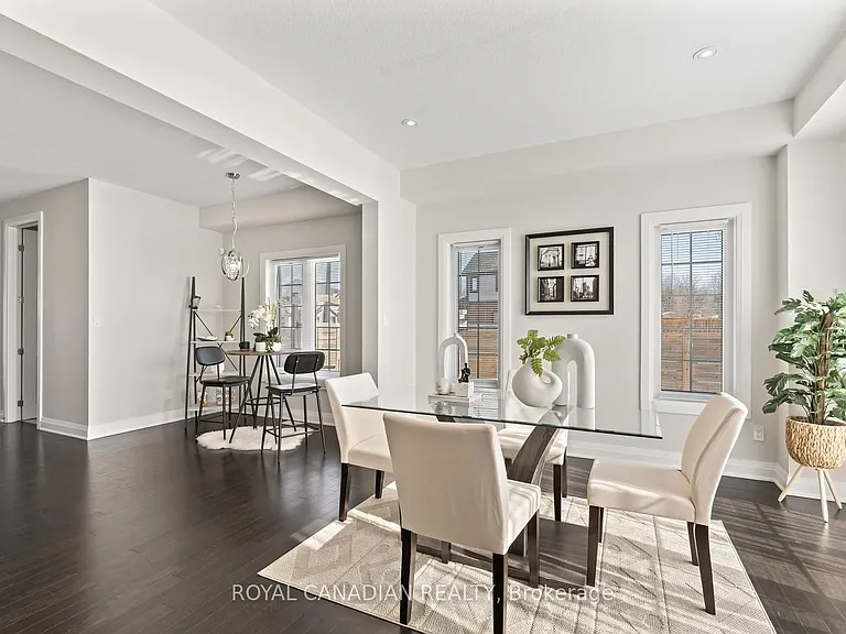 301 Buttonbush St #UPPER — Photo 8