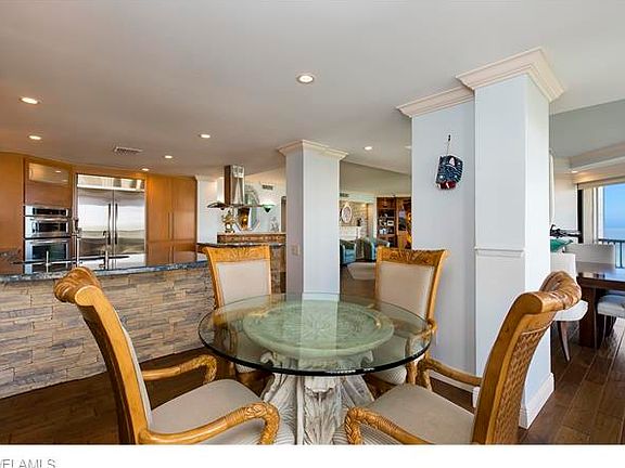 5th image of 4401 Gulf Shore Blvd N #B-802
