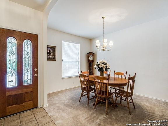 4th image of 2942 Encino Robles
