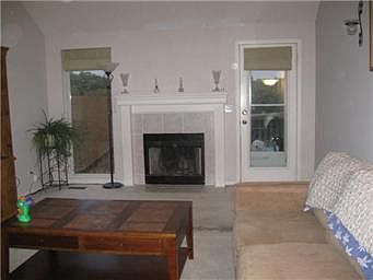 4th image of 1853 Wilkerson St