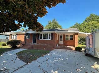 105 Hicks St, Erwin, NC 28339