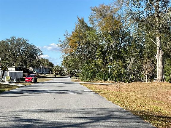 5th image of 8685 SW 67th Ct