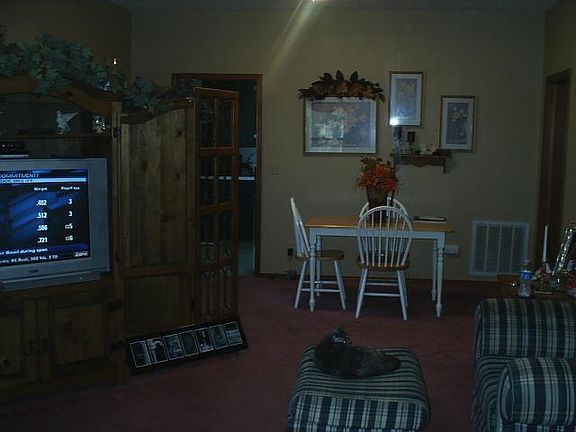 3rd image of 410 S Kentucky St