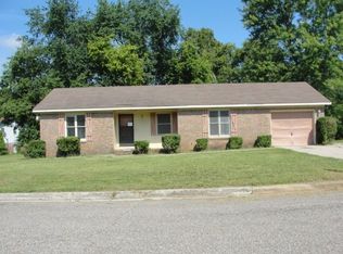 3010 Deerfield Rd NW, Huntsville, AL 35810