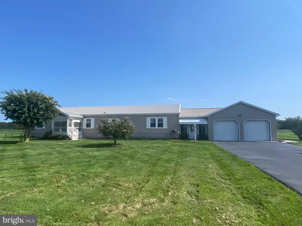 12262 Country Dr, Seaford, DE 19973