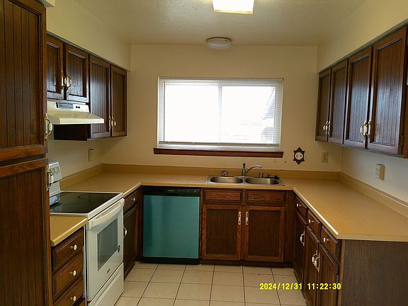 5th image of 7709 Republic Dr NE