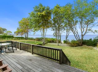 12 Ninevah Pl, Sag Harbor, NY 11963