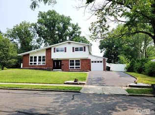 15 Colburn Rd, East Brunswick, NJ 08816