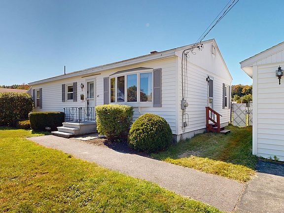 3rd image of 63 Morse Avenue
