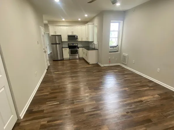 1470 N 52nd St #3, Philadelphia, PA 19131