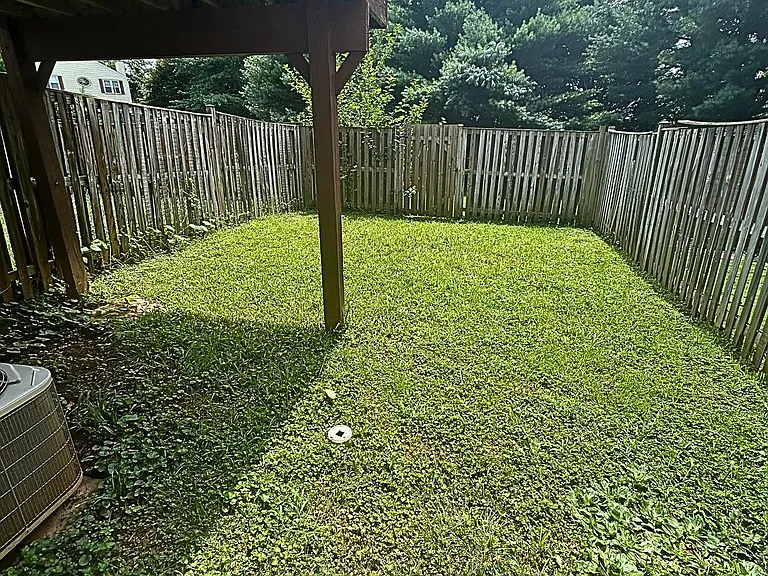 715 Acorn Ct — Photo 7