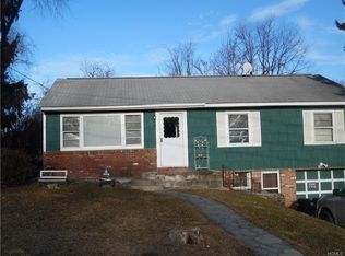 10 Apple Ln, Middletown, NY 10940