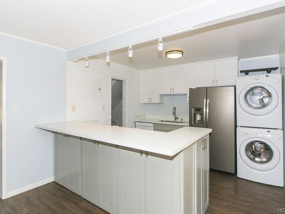 1st image of 98-1364 Nola St #77