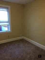 Rented by R New York