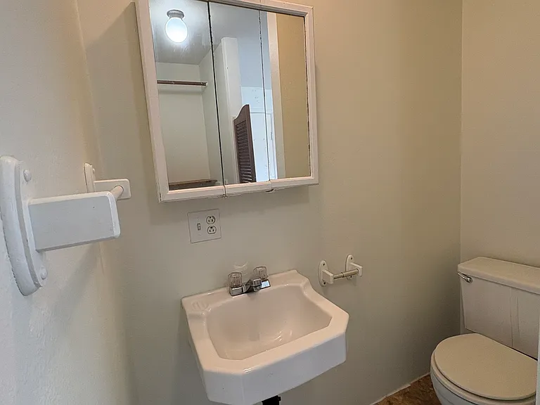 179 D St — Photo 9