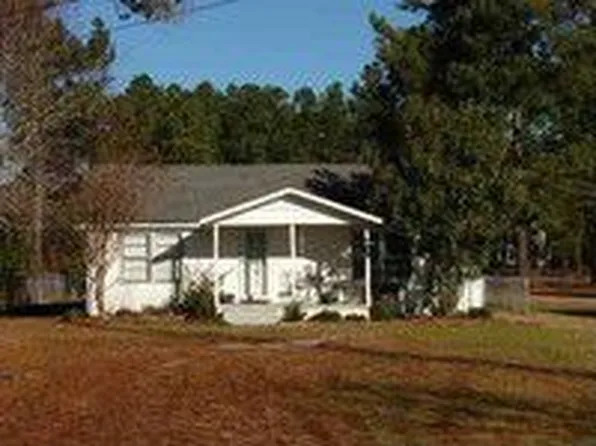 1009 S Morris St, Lake City, SC 29560
