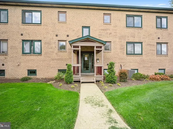 7905 Pleasant Ct #7905, Wilmington, DE 19802