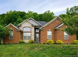 2651 Crescent Hill Dr NE, Corydon, IN