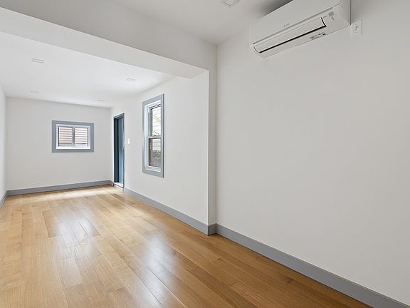 2nd image of 854 Wyckoff Ave Floor 1