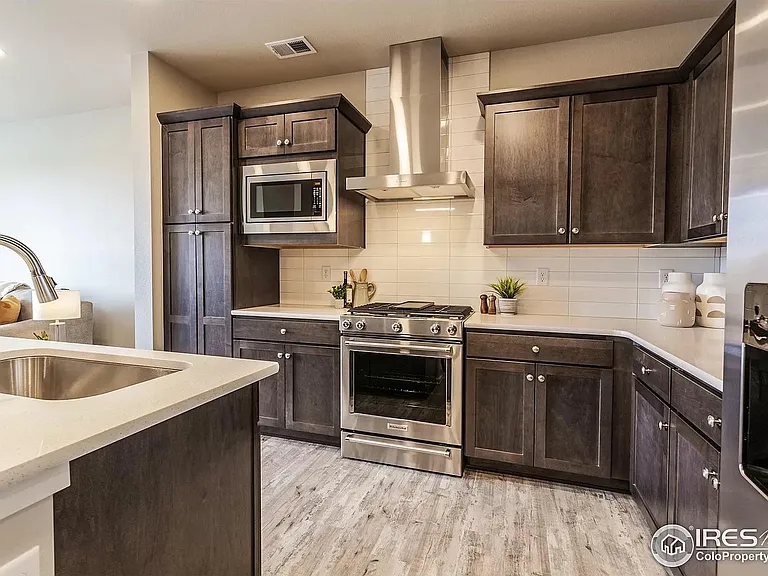 4824 Bourgmont Ct — Photo 3