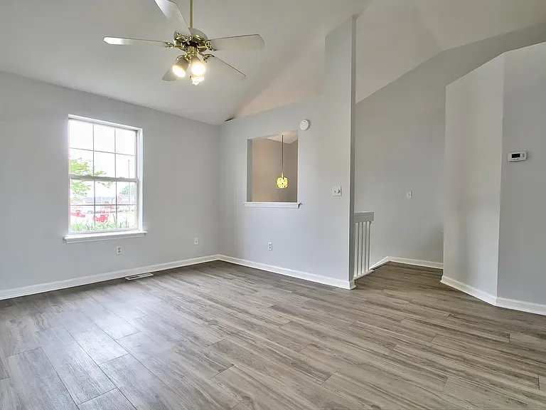 406 Platt Dr — Photo 7