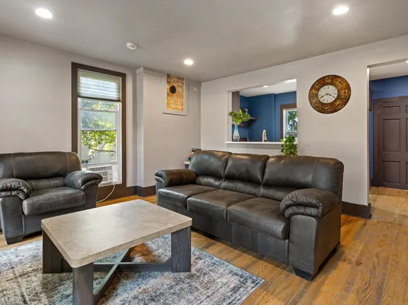 574 S Main St, Janesville, WI 53545