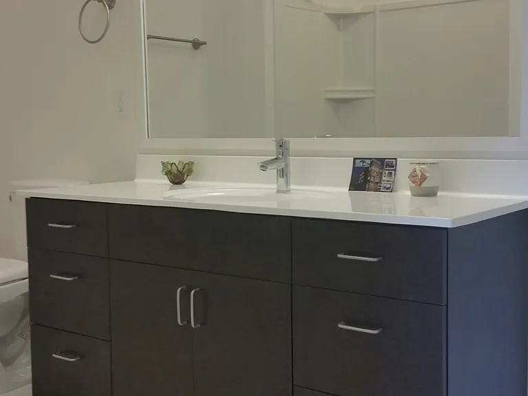 10 N Greenwood Ave — Photo 12