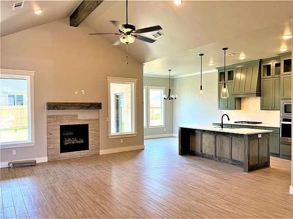 5th image of 9224 SW 42nd St