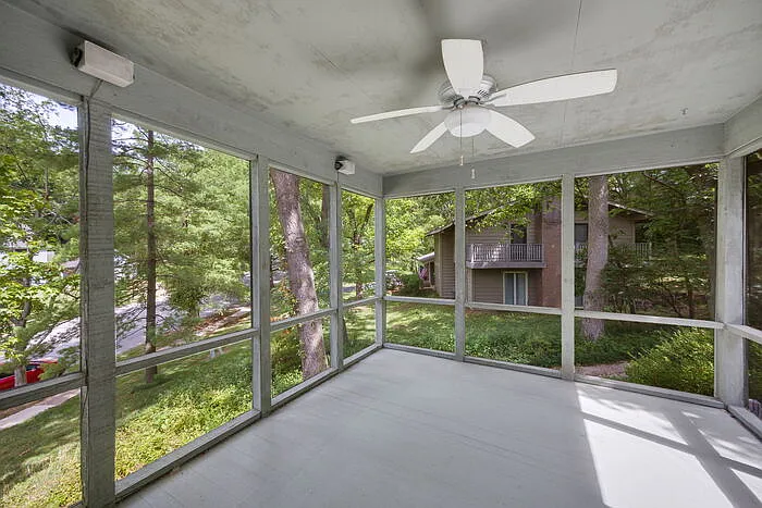 12819 Huntercreek Rd — Photo 14