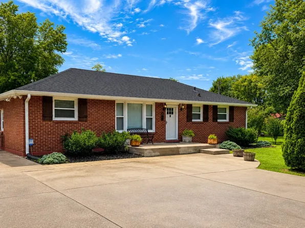 300 Clearview Dr, Smyrna, TN 37167