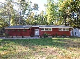 7 Laurel Ln, Amherst, MA 01002