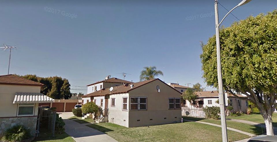 2nd image of 8711 S Van Ness Ave