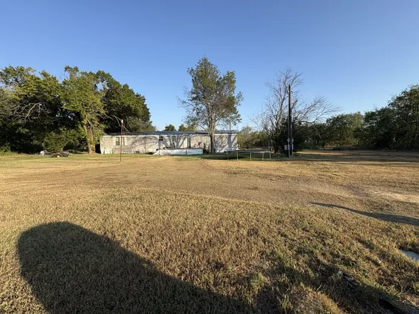 176 County Road 1436, Morgan, TX 76671