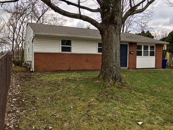 2nd image of 1726 Wilton Dr