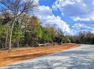 23 Yorkshire Trl, Franklin, TX 77856