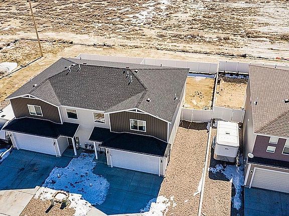 5th image of 1104 Tulip Dr