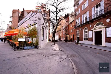 Rented by Bond New York