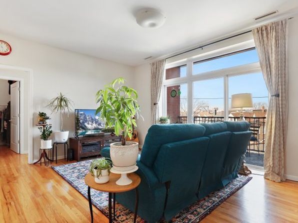 2520 S Oakley Ave UNIT 306