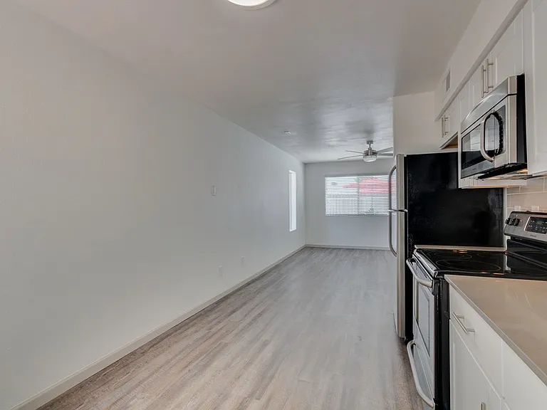 $0 First Month Rent! Remodeled 2 Bed Casita w/ Private Patio, W/D & Pool — Photo 13