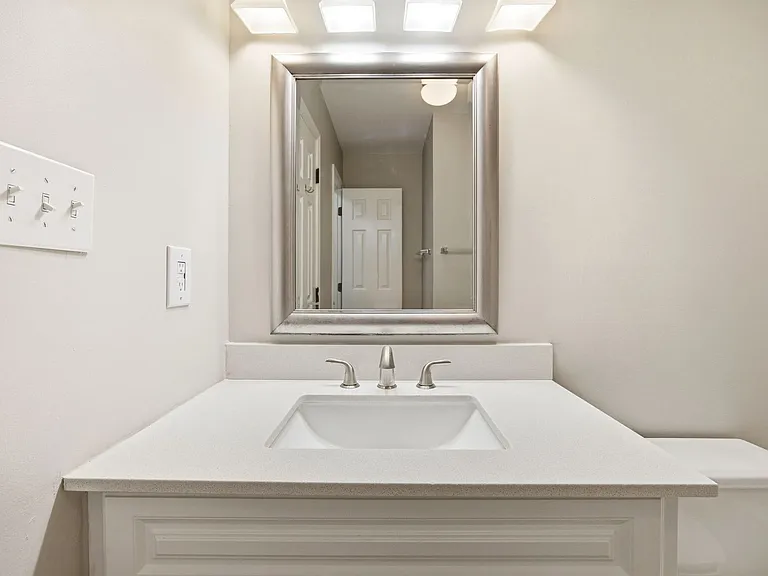 1509 Clermont Rd — Photo 15