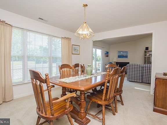 5th image of 10265 Bent Creek Ct