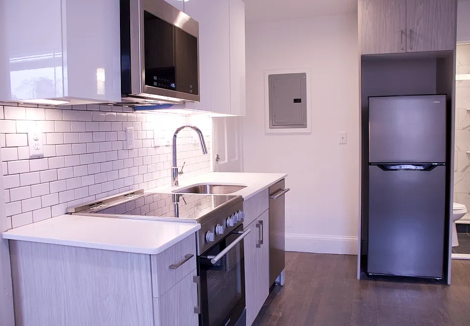 227 Newbury St #1