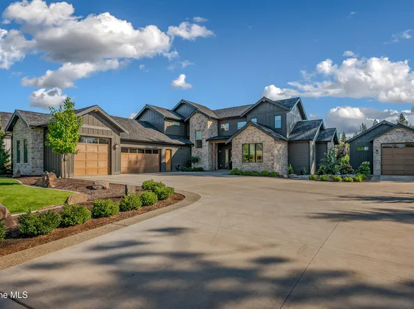 1404 E Bruin Loop, Hayden Lake, ID 83835