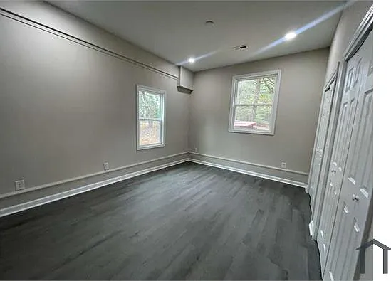 1617 N Main St — Photo 15