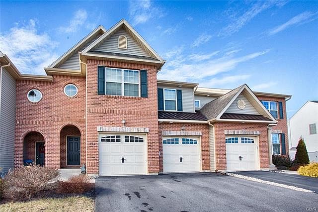 1st image of 655 Mulberry Dr
