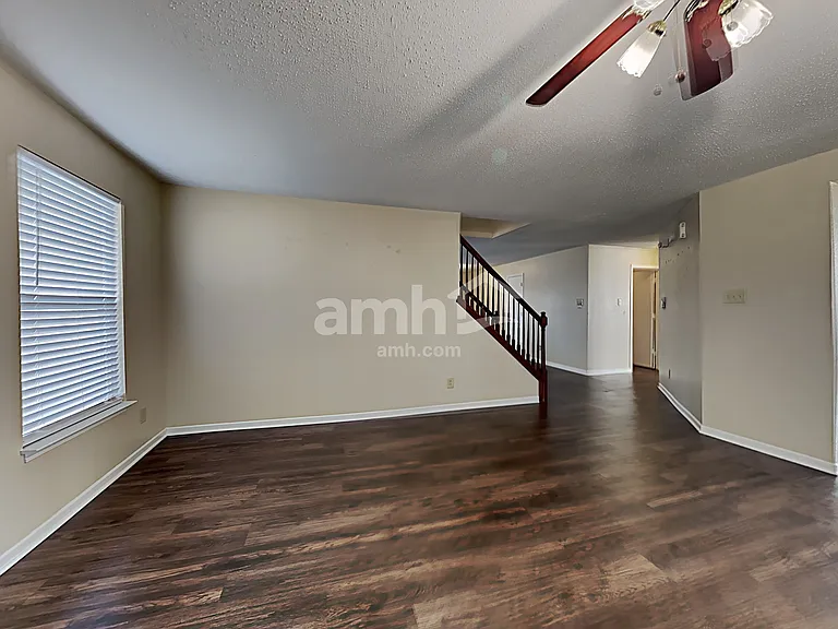 8629 Blooming Grove Dr — Photo 7